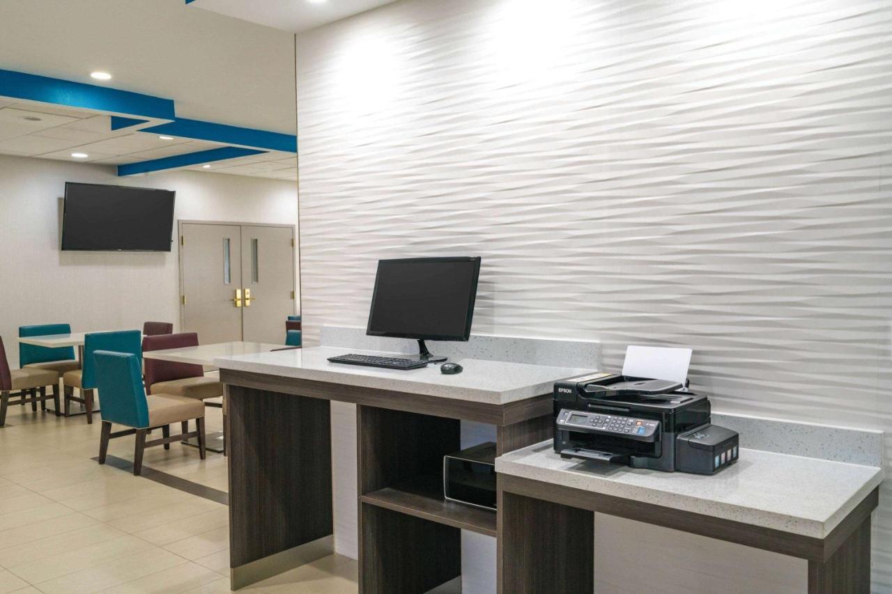 מלון La Quinta By Wyndham Latham Albany Airport מראה חיצוני תמונה