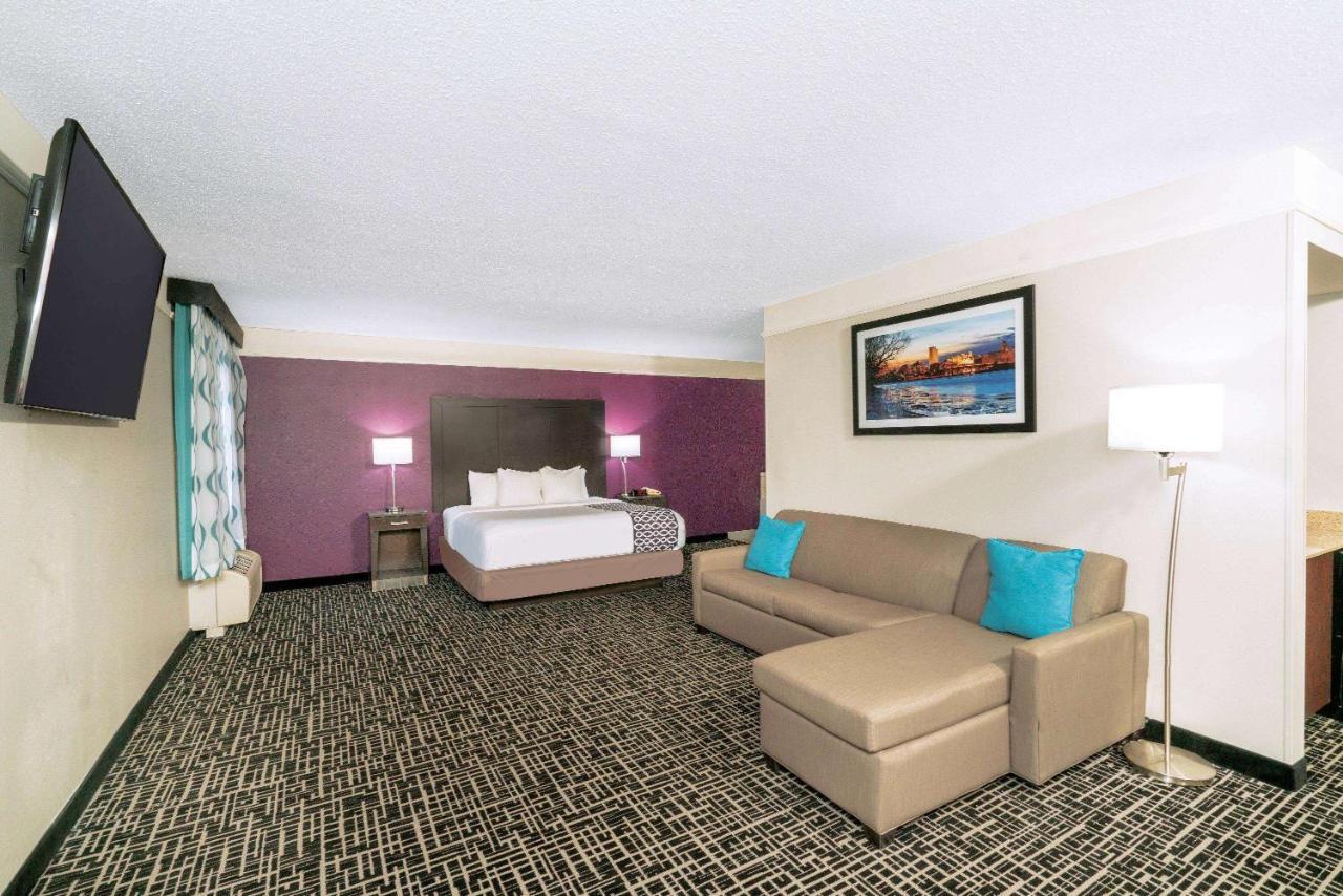 מלון La Quinta By Wyndham Latham Albany Airport מראה חיצוני תמונה