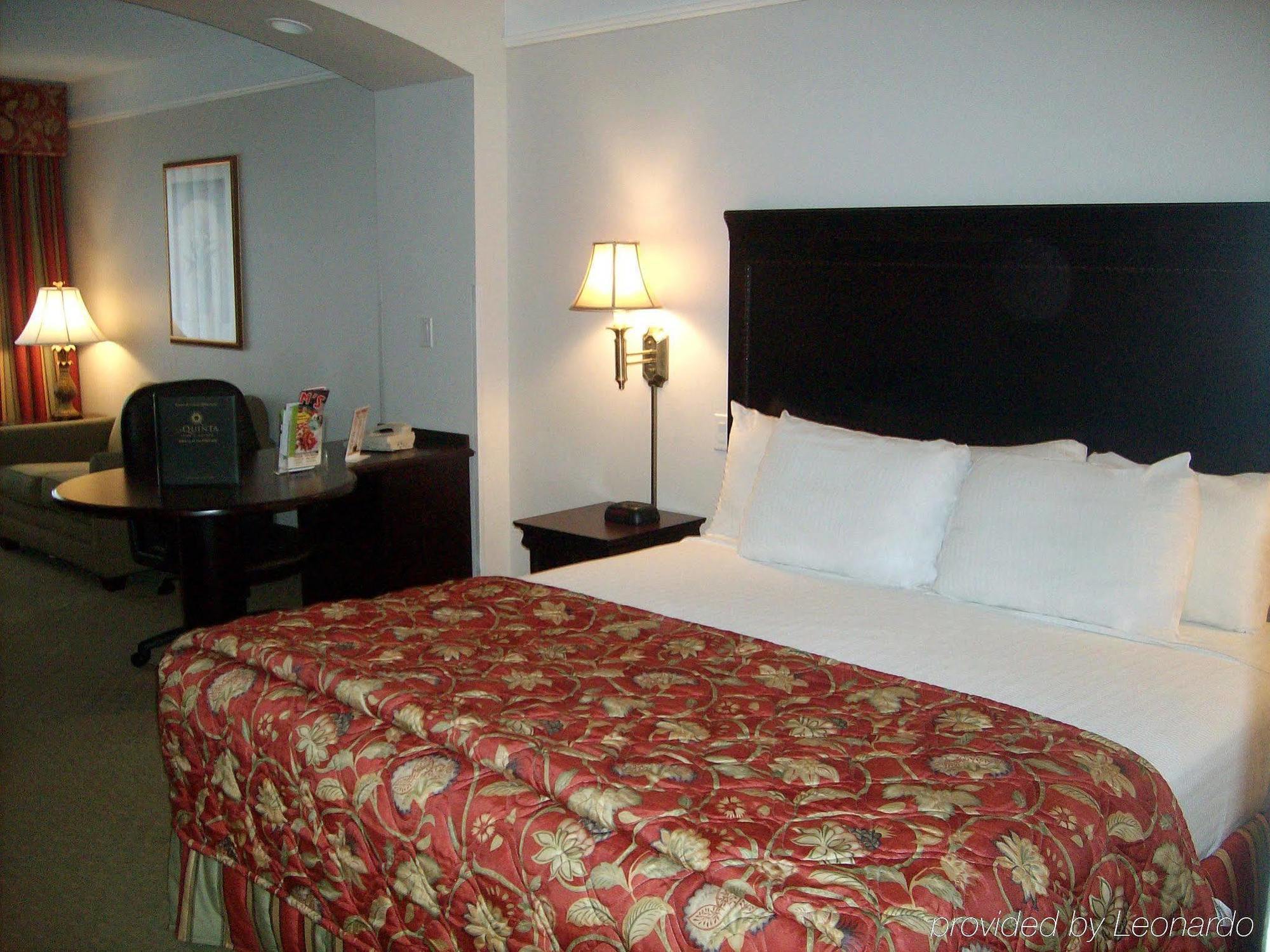 מלון La Quinta By Wyndham Latham Albany Airport מראה חיצוני תמונה